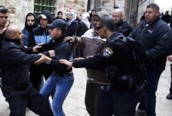 Muslim harassment on Temple Mount