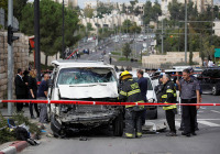 Israeli security personnel at the site of the terror attack. (Photo: Yonatan Sindel/Flash90)