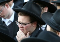 Mourners at Rabbi Twerski's funeral. (Photo: Sraya Diemant/Tazpit News Agency)