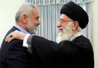 Iran’s Supreme Leader, Ayatollah Ali Hosseini Khamenei, meets with Hamas leader Ismail Haniyeh. (Photo: iranvajahan.net)