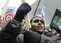 Anti-Israel protest. (arindambanerjee/Shutterstock.com)