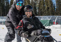 Wounded IDF soldier skiing in Colorado. (www.jccaspen.com)