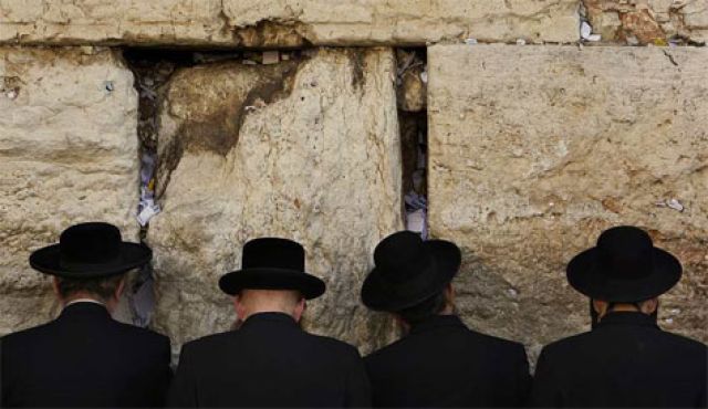 Yom Kippur at Western Wall