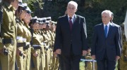 Israeli Pres Peres greets Czech Pres Zeman