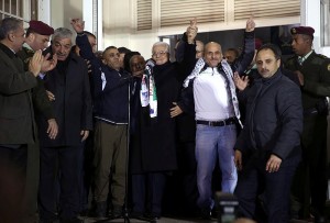 PA President Abbas celebrates with released terrorists in Ramallah. (Photo: Hadas Parush/Flash90)