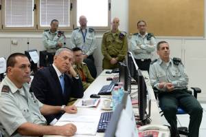 PM Netanyahu meets with IDF Intelligence Corps. (Photo: Kobi Gideon/GPO)