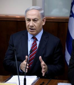 El primer ministro Benjamin Netanyahu en la reunión semanal del gabinete el domingo por la mañana.  (Foto: Amit Shabi / Flash90)