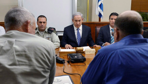 Netanyahu at the special security meeting on November 10, 2014. (Photo: Haim Zach/GPO)