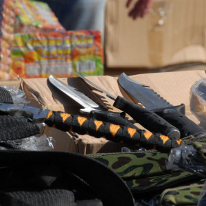 Shipment confiscated knives photo Israel Police