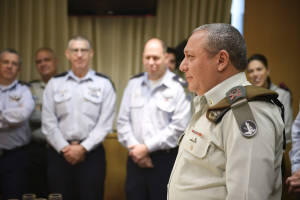 New IDF Chief of Staff Gadi Eizenkot speaks during a ceremony. (Photo: IDF Spokesperson/Flash90)