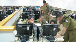 Cadets in the IDF Cyber Defense Unit course. (IDF)
