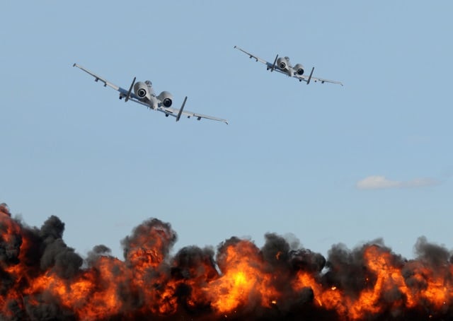 Fighter jets carrying out an airstrike. (Photo: shutterstock)