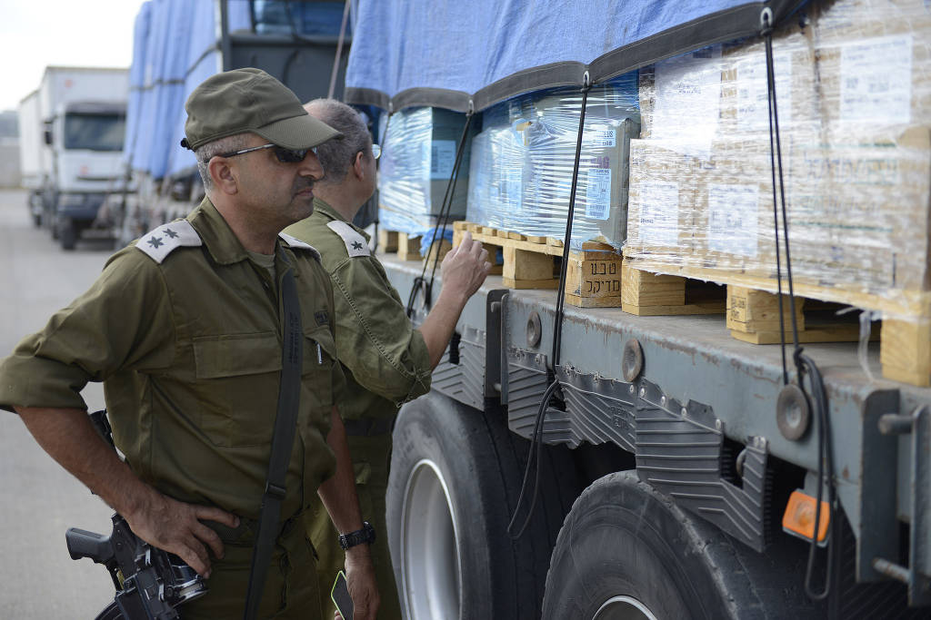 The IDF facilitated the transfer of approximately 100 tons of medical supplies and goods into Gaza. (IDF)