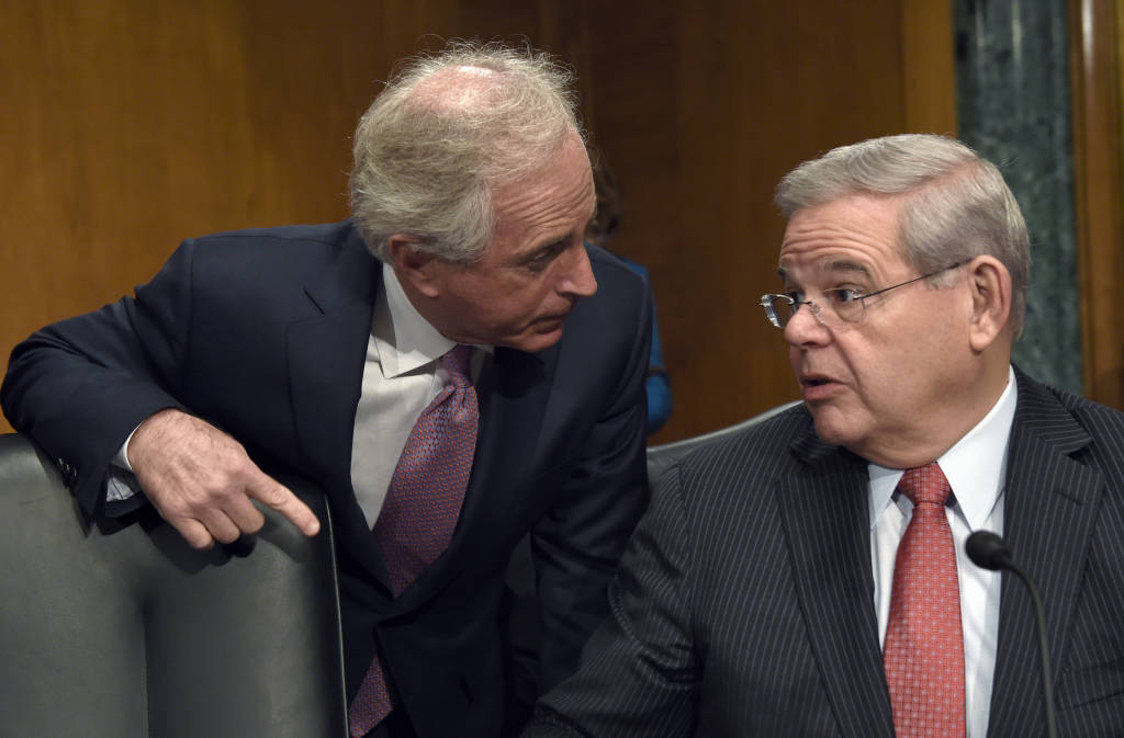 Robert Menendez, Bob Corker