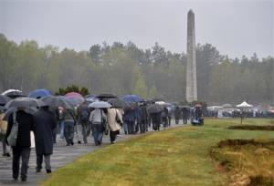 Participants at the ceremony commemoration ceremony. (AP/Martin Meissner)