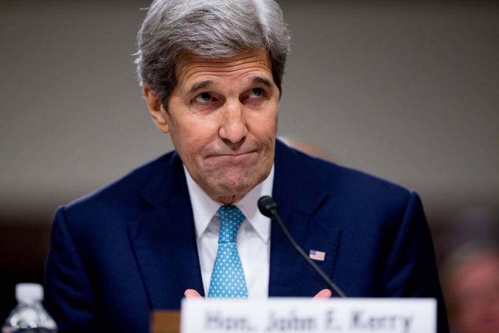 Kerry testifies on Iran before Senate