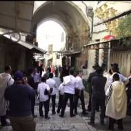 Muslims Instigate Confrontation with Jews in Old City Jerusalem