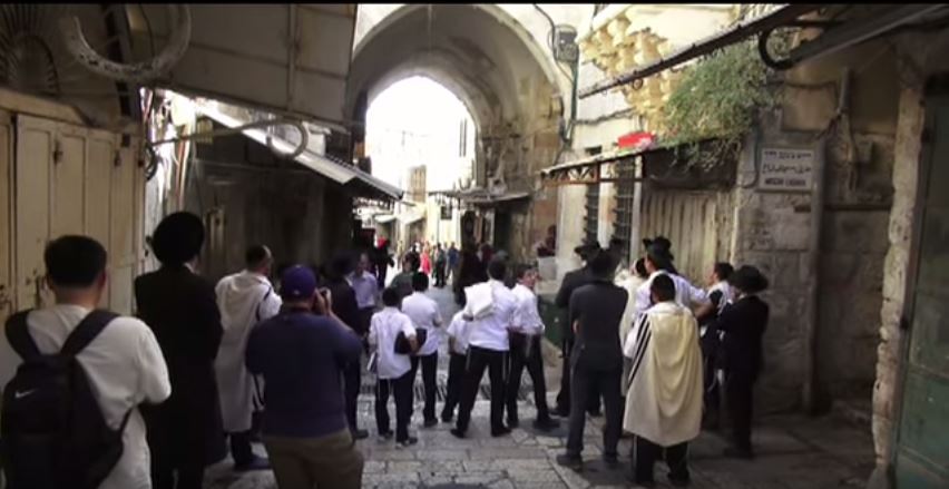 Muslims Instigate Confrontation with Jews in Old City Jerusalem