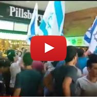 AMIT Yeshiva Students Sing at Be'er Sheba Bus Station Where a Palestinian Terrorist Launched a Brutal Terror Attack