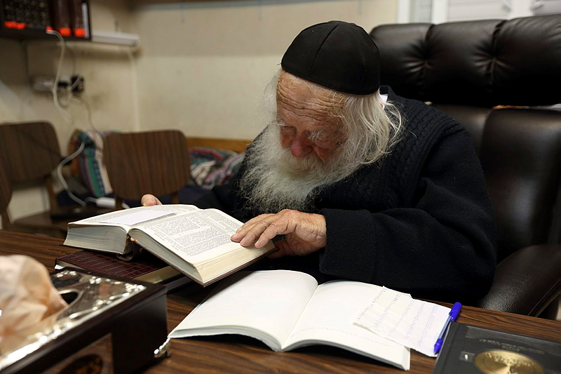 Rabbi Chaim Kanievsky