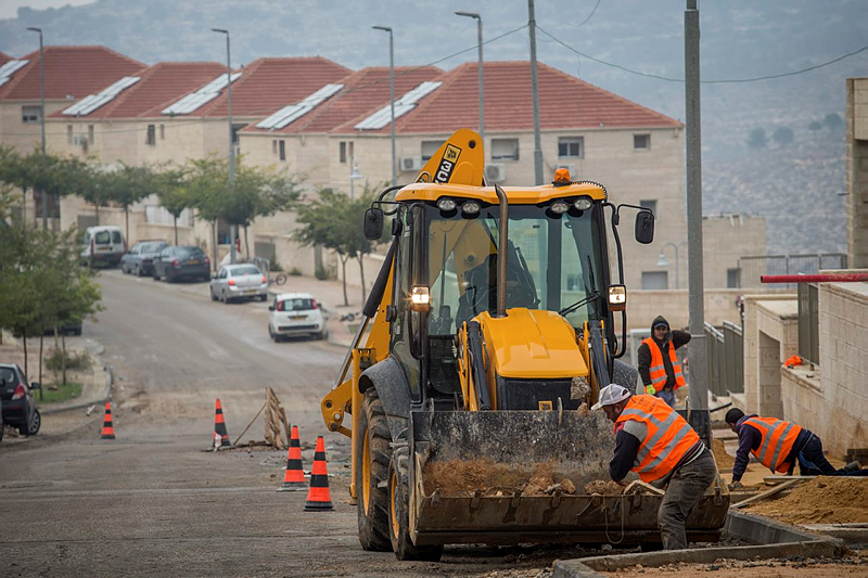 arab construction workers