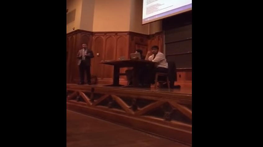 High School Student Delivers a Passionate Speech Defending Israel and US Funding