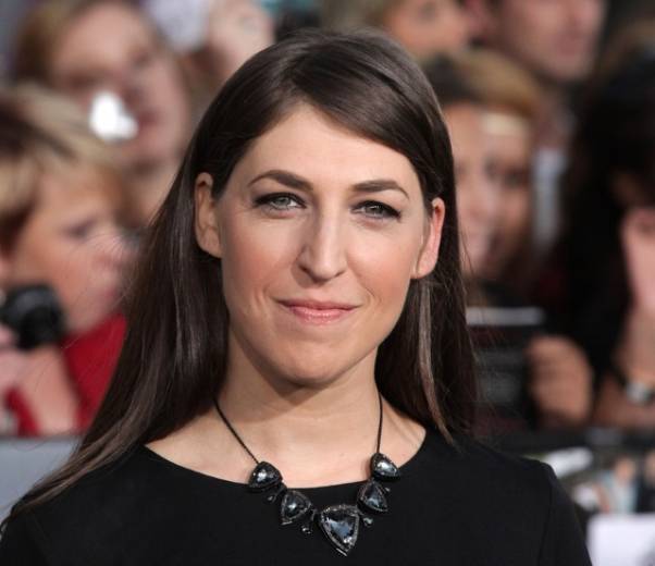 Jewish Actress Mayim Bialik Blasts Anti-Zionist Critics | United with ...