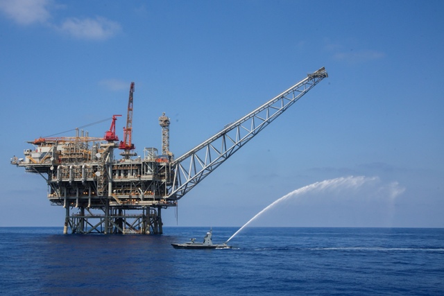 Gas rig Israel