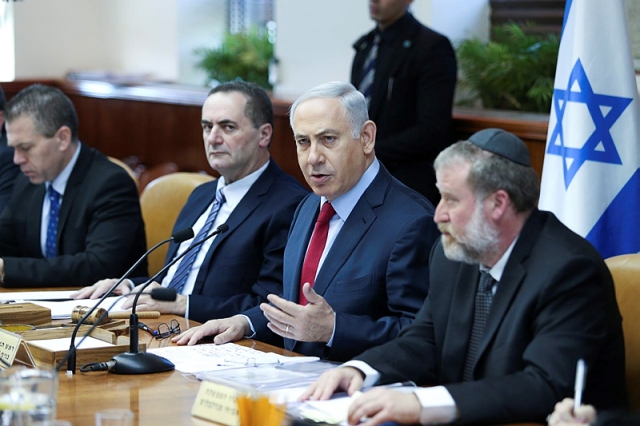 PM Netanyahu during a cabinet meeting