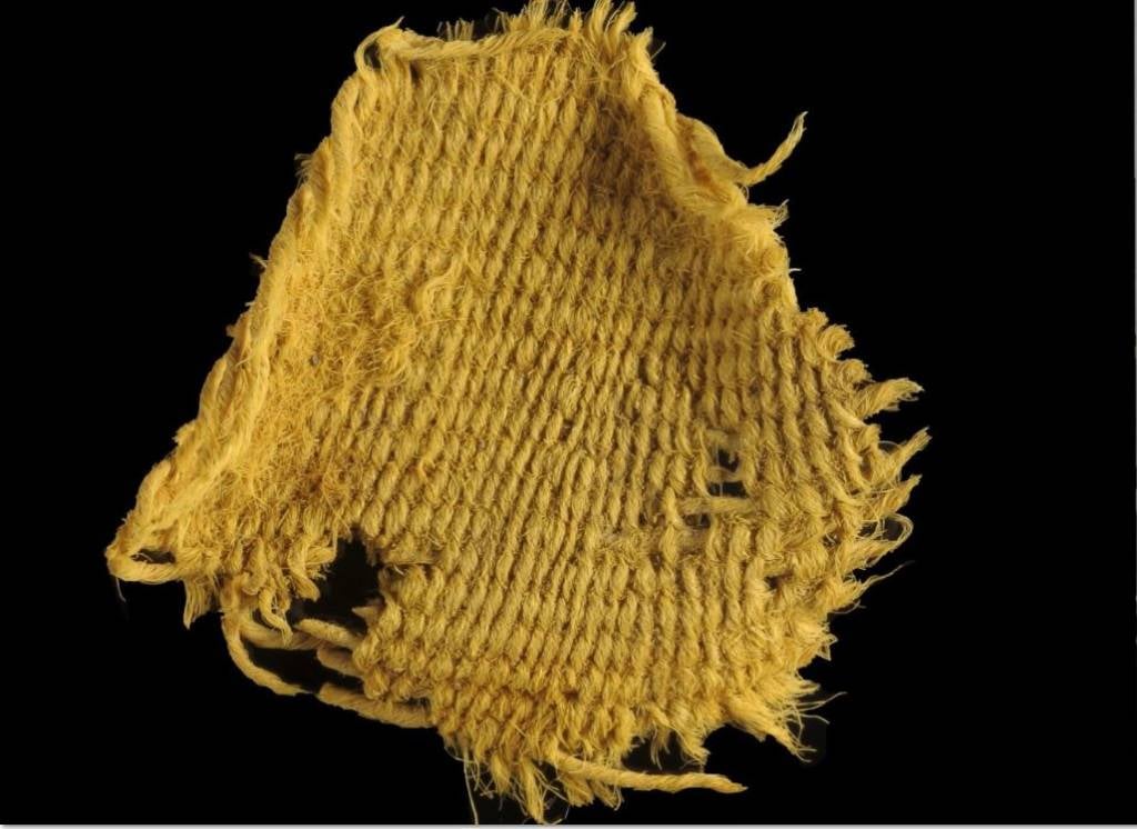 Textile found at Timna