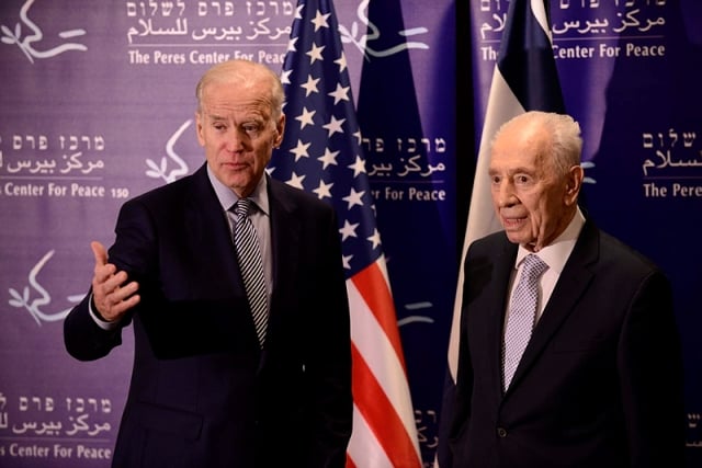 Peres Biden