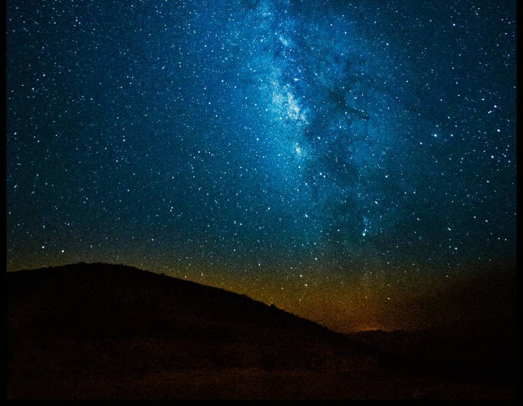 Ramon crater sky