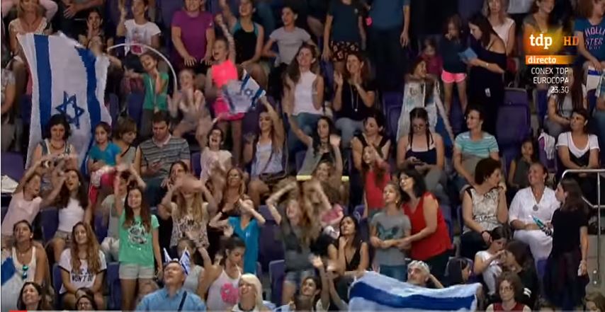 Israeli fans at European rhythmic gymnastics