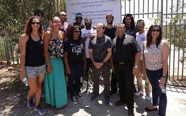 https://unitedwithisrael.org/nba-star-stoudemire-joins-jerusalems-basketball-team/