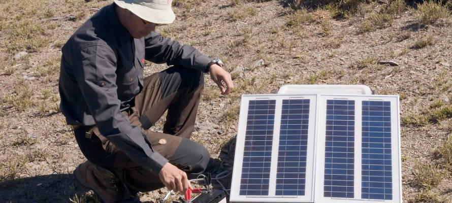 Israel Portable solar generator