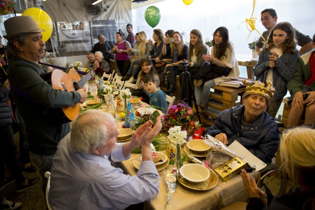 Israeli Holocaust survivor Ernest Weiner