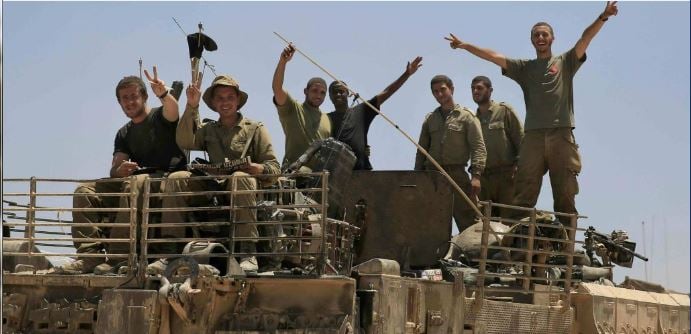 IDF soldiers near Gaza border