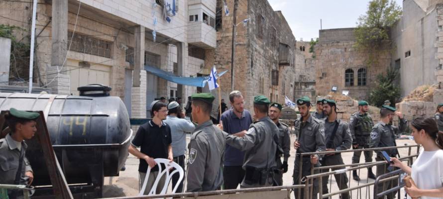 Hebron closed military zone
