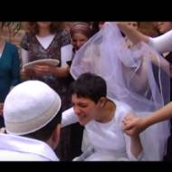 Jewish wedding for disabled