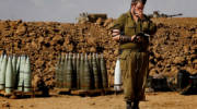 IDF soldier prays