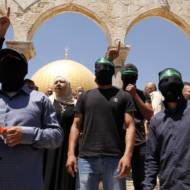 A group of masked Hamas members. (Sliman Khader/Flash90)