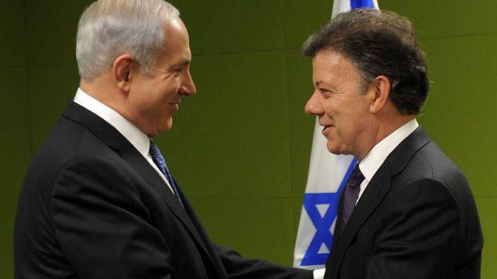 Netanyahu and Santos