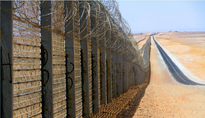 Israel Egypt border fence