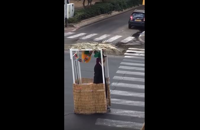 Sukkah on wheels