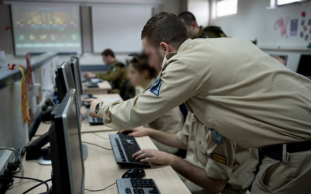 IDF cyber defense cadets. (Cpl. Eden Briand/IDF Spokesperson's Unit)