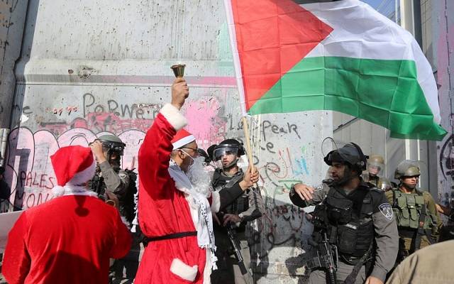 Anti-Israel Santa