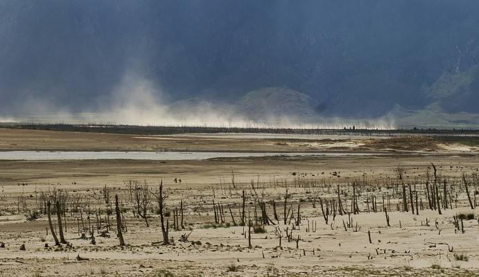 Theewaterskloof dam