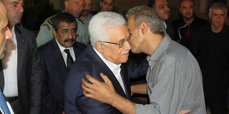 Abbas embraces terrorist