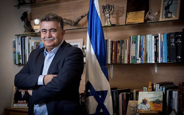 Amir Peretz