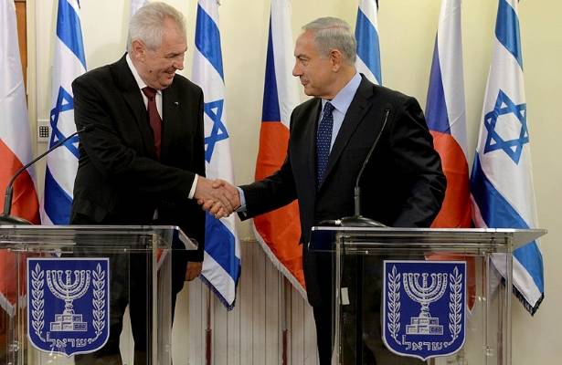 Netanyahu and Czech President Milos Zeman (